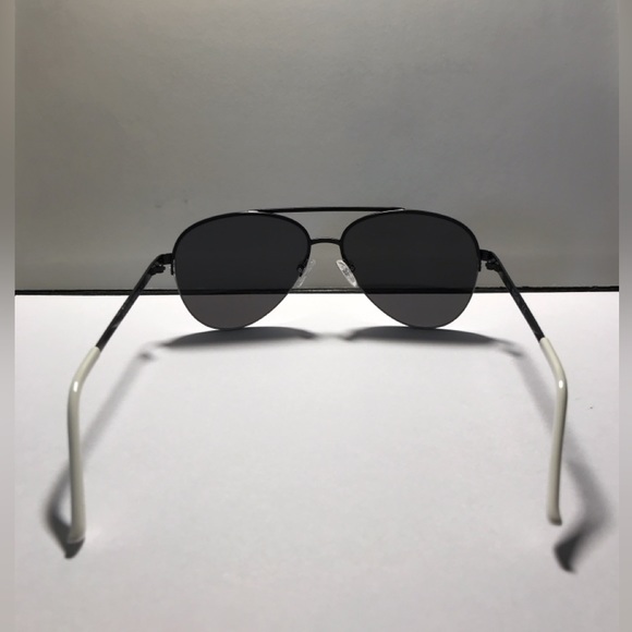 REACTION KENNETH COLE BLACK AVIATOR SUNGLASSES - Picture 11 of 16